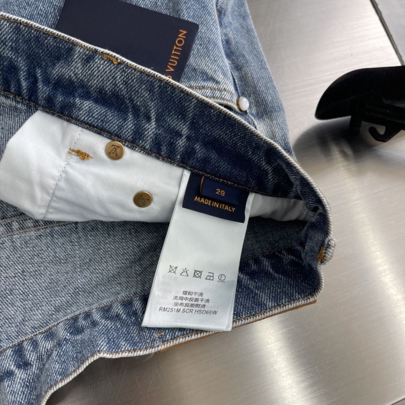 l0vis Vvtt0n jeans